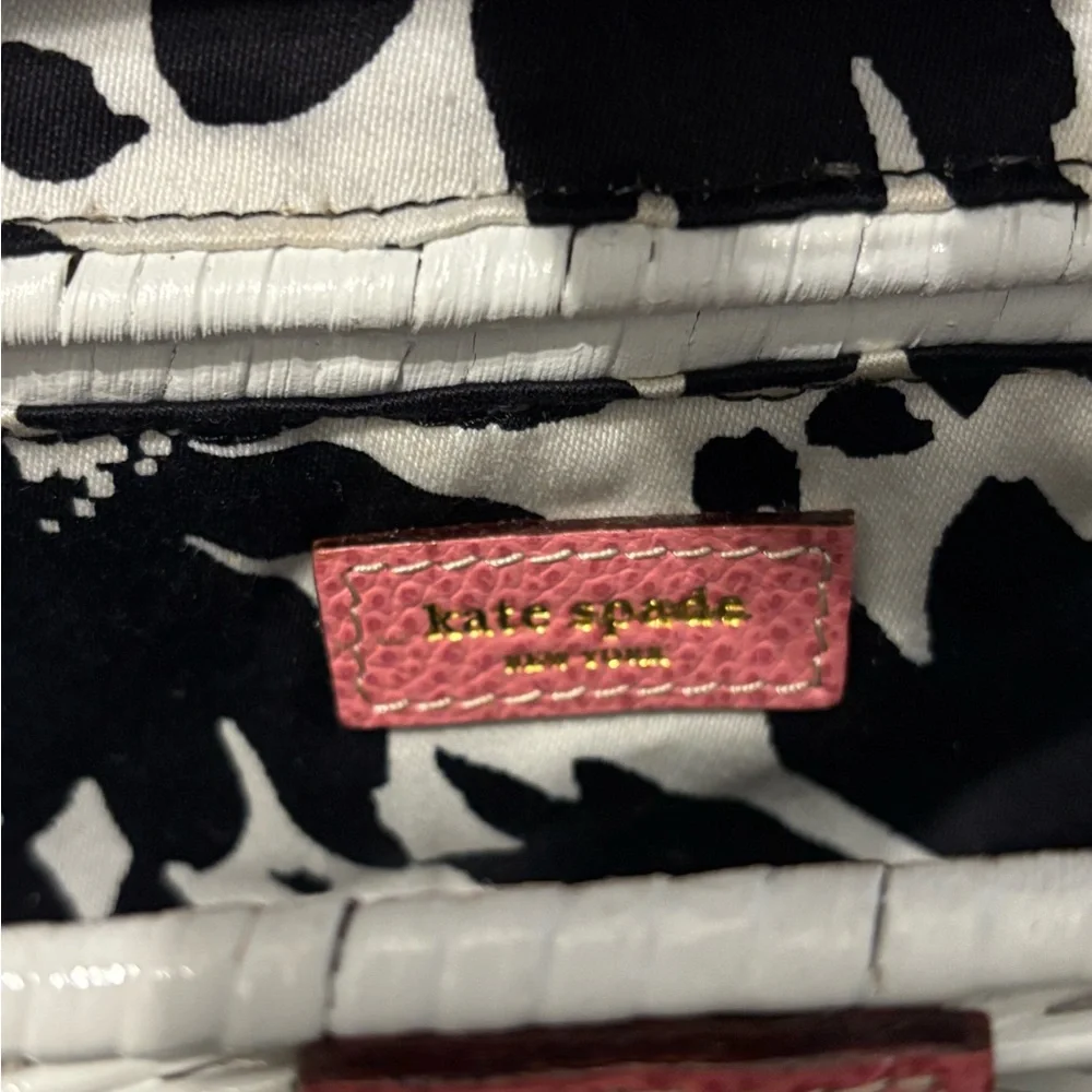 Kate Spade White Wicker Clutch with Gold Hardware - Picture 7 of 9